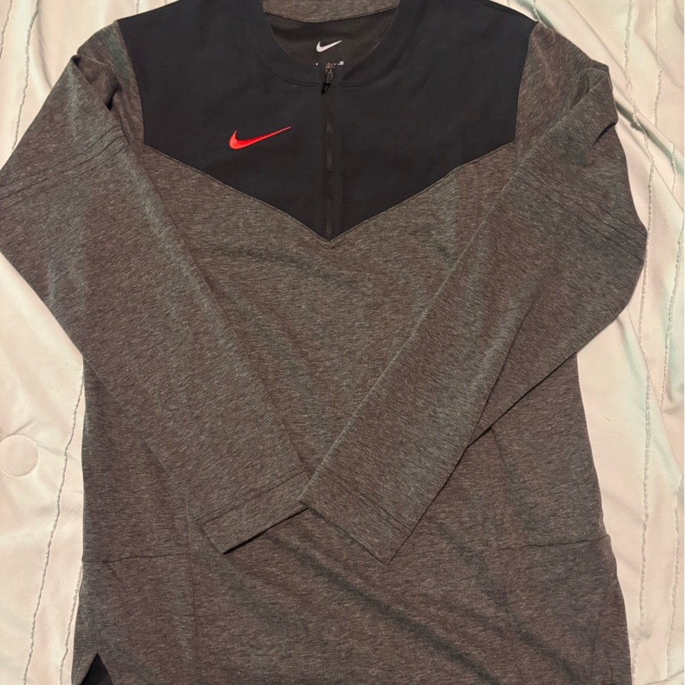 Nike Charcoal and Black Long Sleeve Shirt
